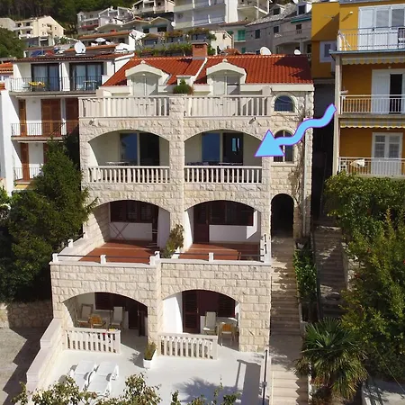 & Vesna - With Terrace And Sea View Brela